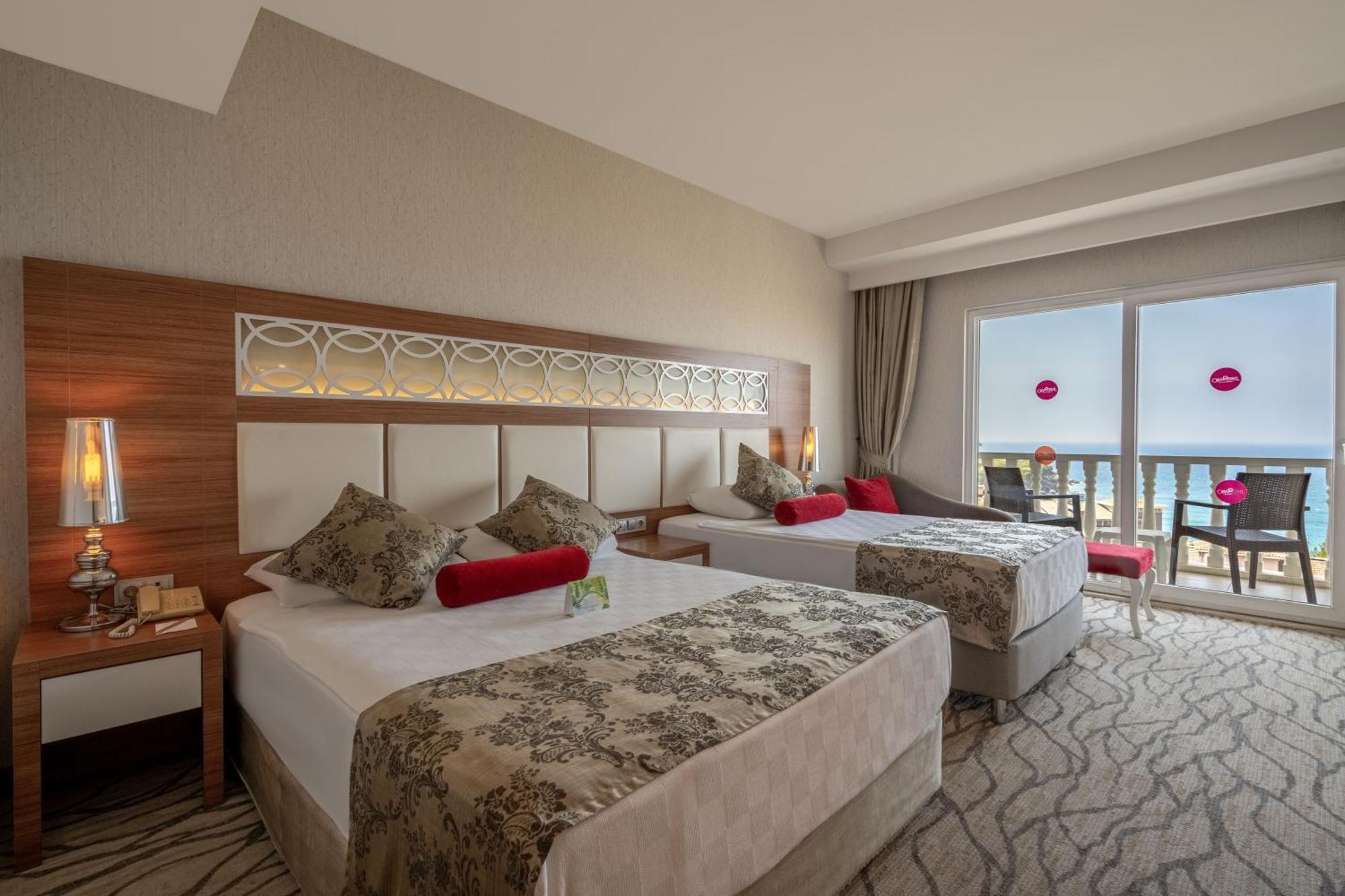 Justiniano Theodora Resort Okurcalar Szoba fotó