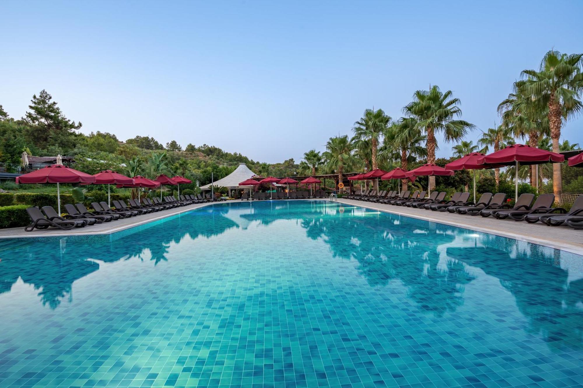 Justiniano Theodora Resort Okurcalar Kültér fotó